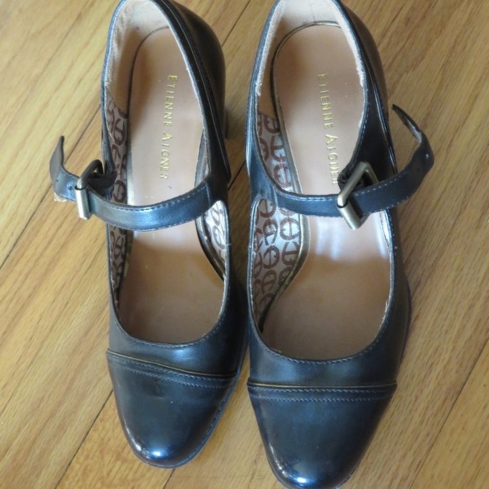 Questa Mary Jane Pumps | Chocolate - Picture 3 of 10